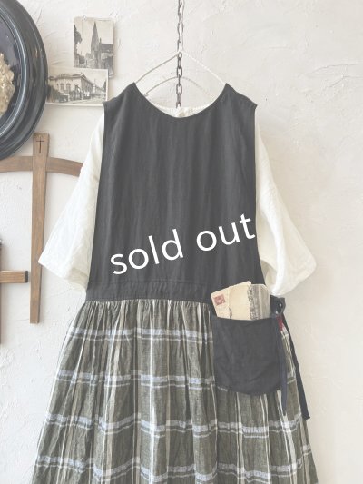 画像2: MARCHE' DE SOEUR／バッククロスワンピース・黒×グリーンチェック