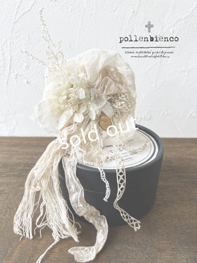 画像1: pollenbienco／アンティークレースのコサージュ・B