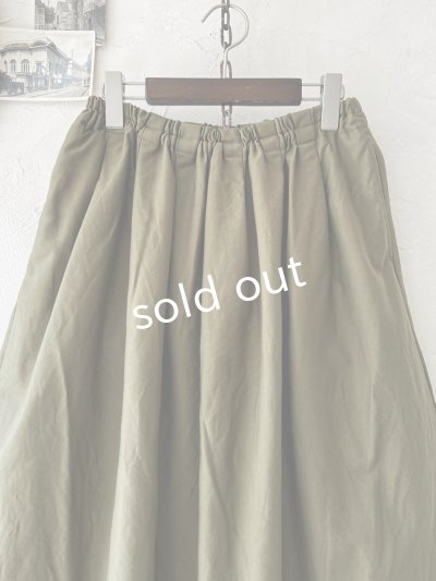 画像2: seasew.／702 タックスカート・カーキ