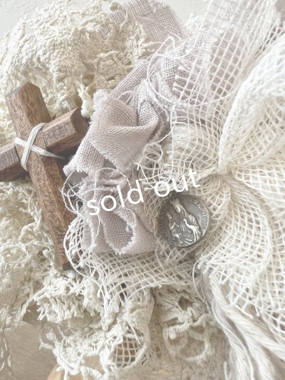 画像4: pollenbienco/アンティークレースのクッションブレスレット・くすみピンク