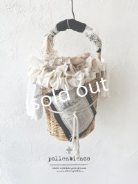pollenbienco／アンティークレースと十字架のバスケット・A