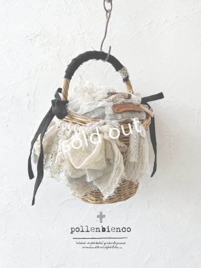 画像1: pollenbienco／アンティークレースと十字架のバスケット・B