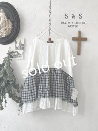 shizuka's/フレンチ袖レイヤードブラウス・黒チェック