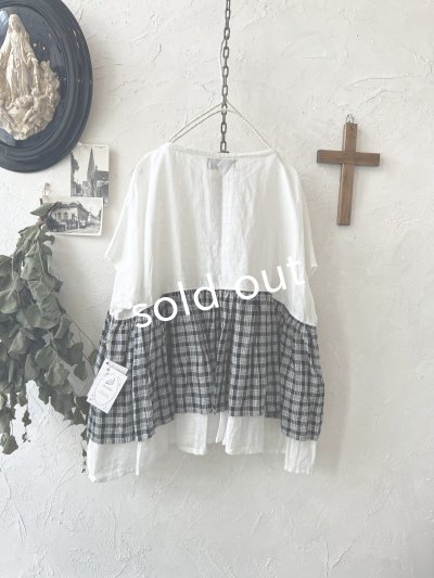画像4: shizuka's/フレンチ袖レイヤードブラウス・黒チェック