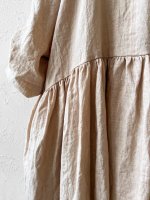 画像8: MARCHE' DE SOEUR／十字架ネックレス付きギャザーワンピース・ピンクベージュ (8)