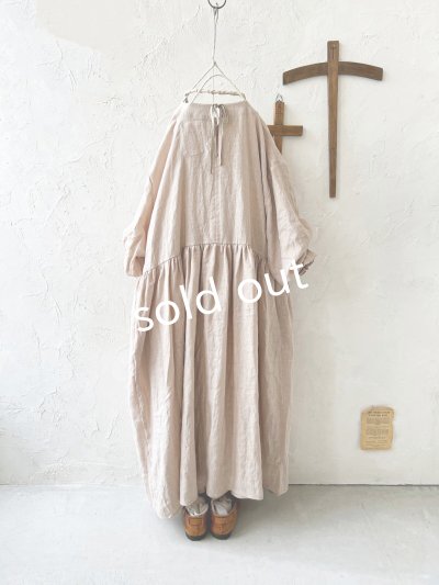 画像10: MARCHE' DE SOEUR／十字架ネックレス付きギャザーワンピース・ピンクベージュ