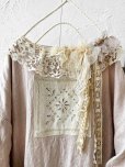 画像3: pollenbienco/アンティークレースのギャザーワンピース・ピンクベージュA
