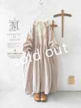 pollenbienco/アンティークレースのギャザーワンピース・ピンクベージュC