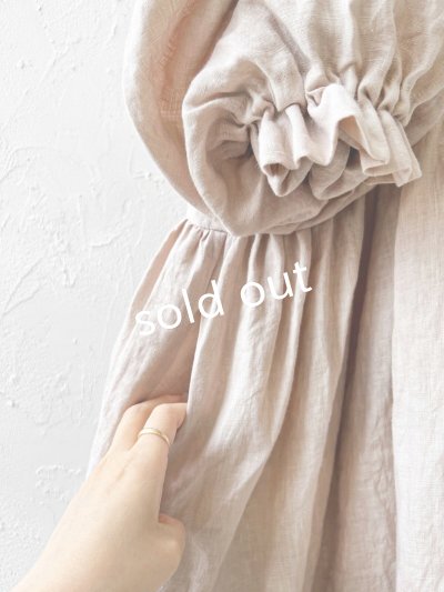 画像7: MARCHE' DE SOEUR／十字架ネックレス付きギャザーワンピース・ピンクベージュ