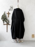 画像5: kosatofuku／二枚衿のリネンギャザーワンピース・黒