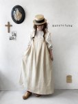 画像14: kosatofuku／レースフリルショルダーのサロペットワンピース・生成り