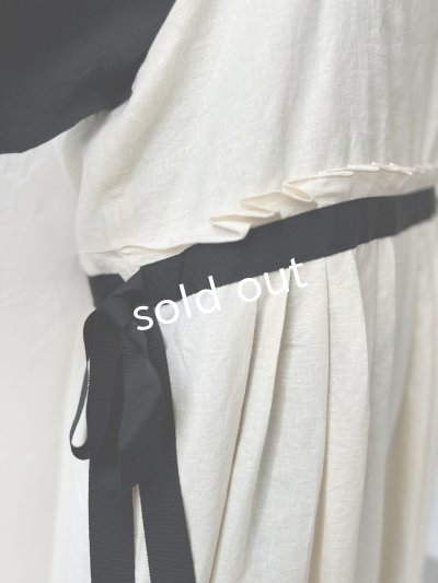 画像7: kosatofuku／フリルショルダーとプリーツリボンのワンピース・ アイボリー