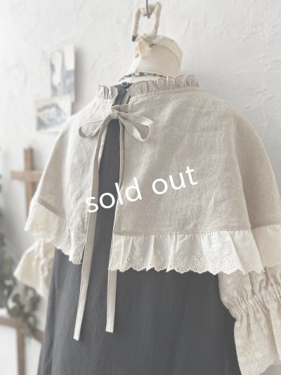 画像10: kosatofuku／フリルケープ付のリネンローギャザーワンピース・黒