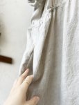 画像7: kosatofuku／二枚衿のリネンギャザーワンピース・生成り