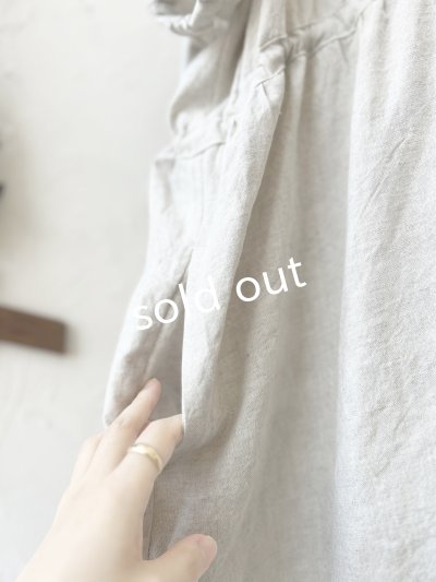 画像7: kosatofuku／二枚衿のリネンギャザーワンピース・生成り