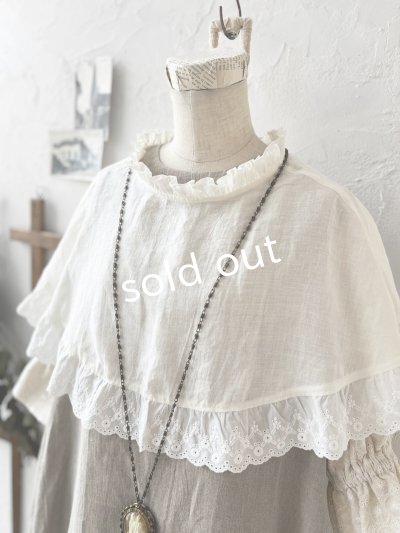 画像4: kosatofuku／フリルケープ付のリネンローギャザーワンピース・生成り