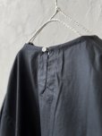 画像5: je suis comme je suis/サイドギャザーブラウス・黒