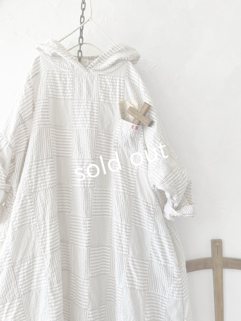 画像9: MARCHE' DE SOEUR／Ａラインフードワンピース・パッチワーク (9)