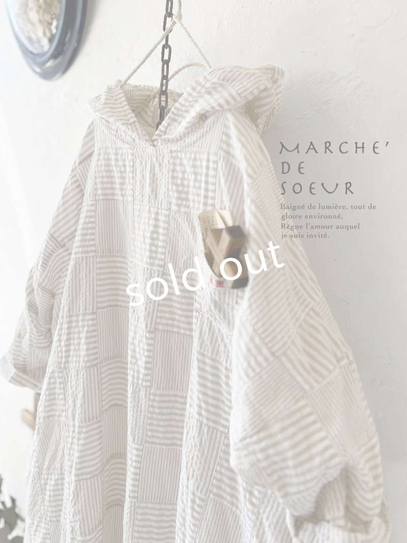 画像2: MARCHE' DE SOEUR／Ａラインフードワンピース・パッチワーク (2)