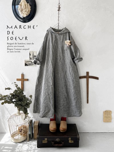 画像1: MARCHE' DE SOEUR／Ａラインフードワンピース・黒シャンブレー