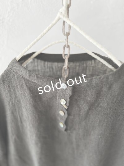 画像2: 08mab/リネンシャンブレー7分袖ブラウス・チャコール