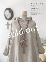MARCHE' DE SOEUR／木の十字架ネックレス