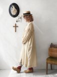 画像10: SO／ティペット付きギャザーワンピース・アプリコットベージュ