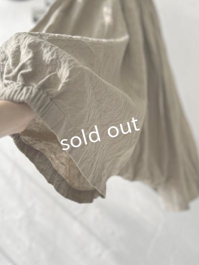 画像4: Libera&Capricciosa／ワイドギャザーサルエルパンツ・オリーブ