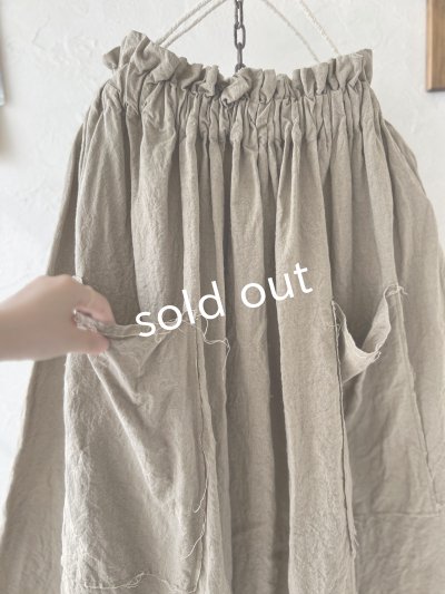 画像7: Libera&Capricciosa／ワイドギャザーサルエルパンツ・オリーブ