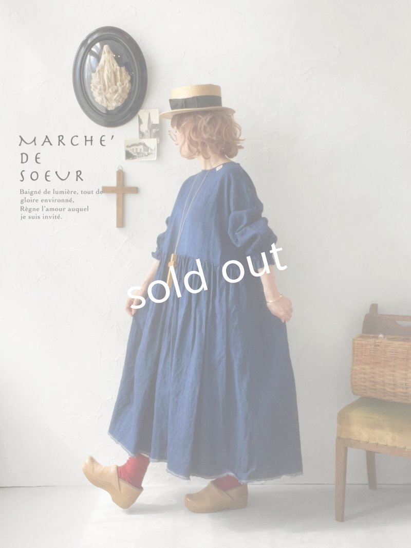 画像1: MARCHE' DE SOEUR／ギャザーワンピース・インディゴ染め (1)