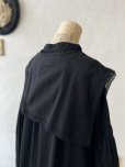 画像4: SO／ティペット付きギャザーワンピース・ブラック