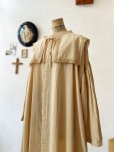 画像5: SO／ティペット付きギャザーワンピース・アプリコットベージュ
