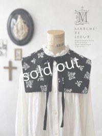 MARCHE' DE SOEUR／タッセルティペット・黒刺繍