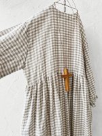 画像5: MARCHE' DE SOEUR／ギャザーワンピース・赤耳ギンガムチェック (5)