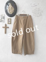SO／ワイドパンツ・キャメルベージュ