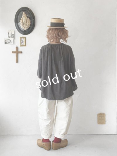 画像12: Re:born/タックテーパードパンツ・ナチュラル