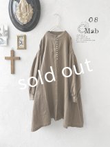 08mab/ボタンチュニック・ソイルブラウン