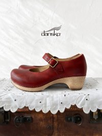 dansko／リラ・Red