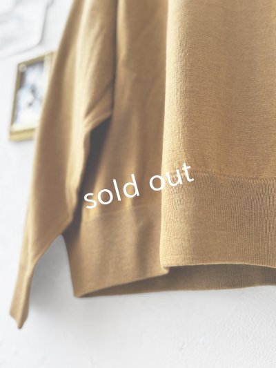 画像3: SO／ワイドラグランニットプルオーバー・キャメル