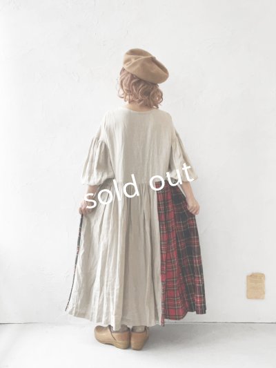 画像10: Avenue／赤チェック切り替えギャザーワンピース・黒