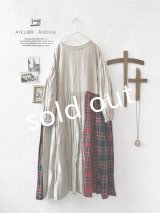 Avenue／赤チェック切り替えギャザーワンピース・生成り