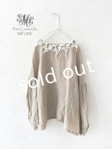 mifumi／お花たちのブラウス・アンティークベージュ