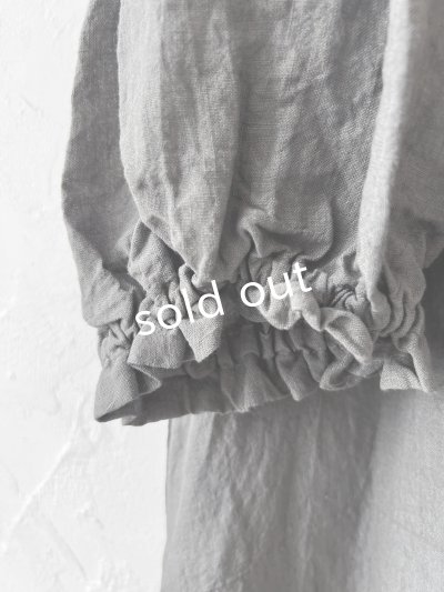 画像3: mifumi／コラボ刺繍yuiワンピース・濃灰