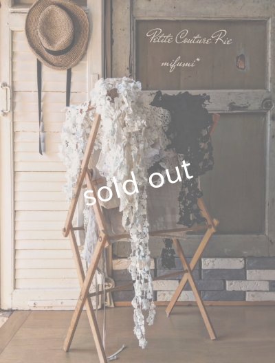 画像7: mifumi／お花たちのブラウス・アンティークベージュ