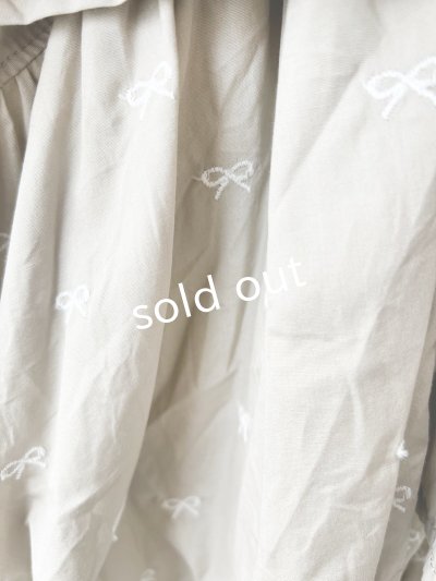 画像3: mifumi／そよかブラウス・きなりベージュ刺繍