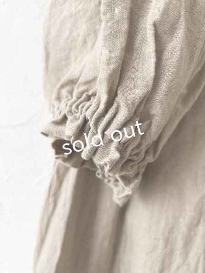 画像3: mifumi／コラボ刺繍yuiワンピース・アンティークベージュ