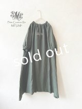 mifumi／コラボ刺繍yuiワンピース・グリーン