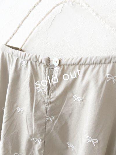 画像5: mifumi／そよかブラウス・きなりベージュ刺繍