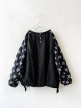 画像7: ubasoku/0200 刺繍の裾りぼんプルオーバー・黒 (7)