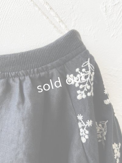 画像4: ubasoku/0200 刺繍の裾りぼんプルオーバー・黒